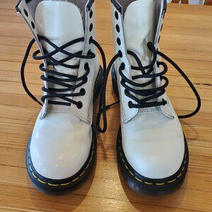 White Dr. Martens size 5